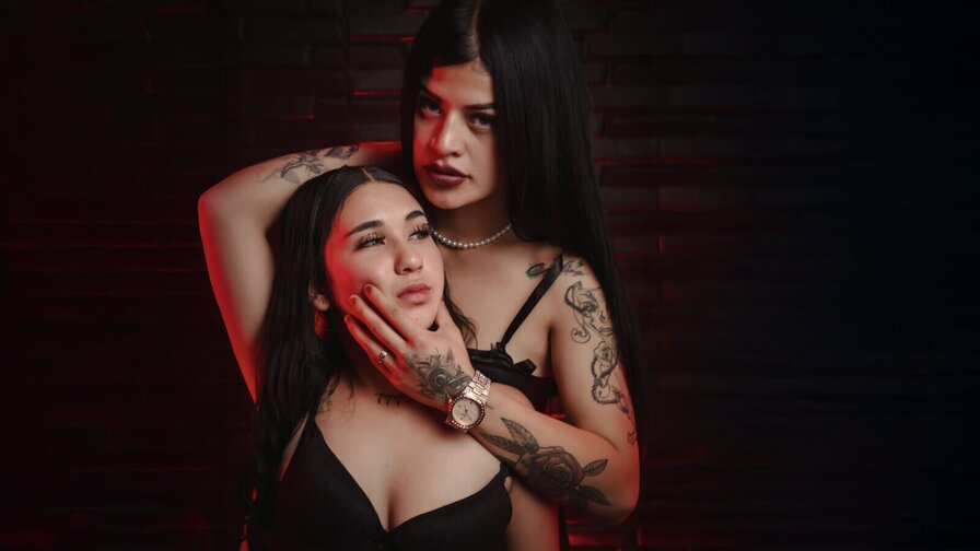 LeilaAndZahra