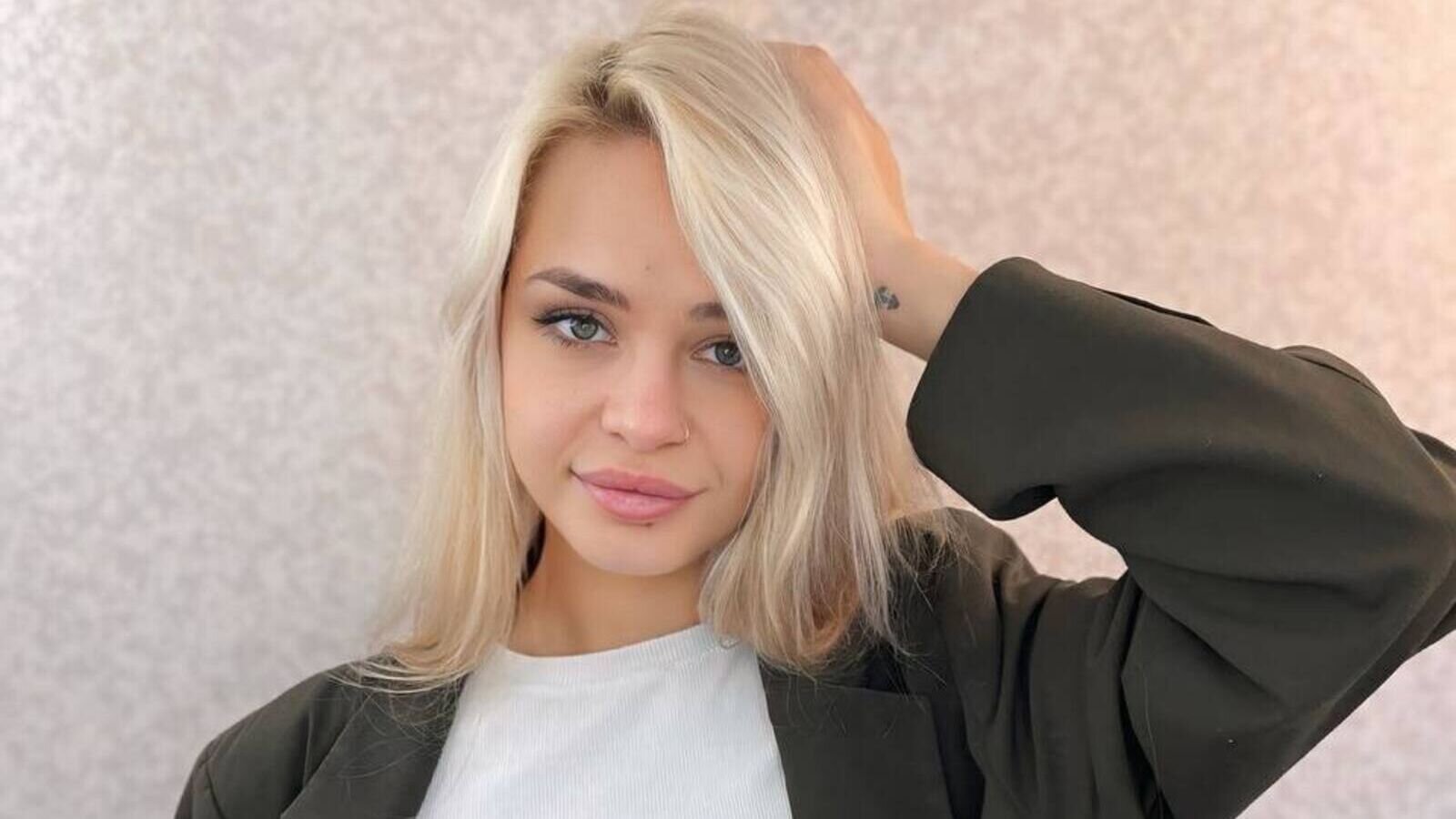 EstelleZang
