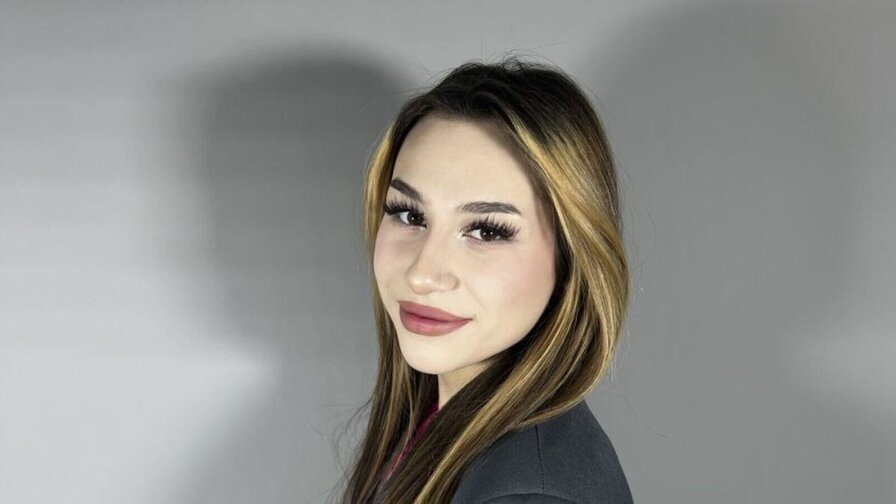 MaxineEmily