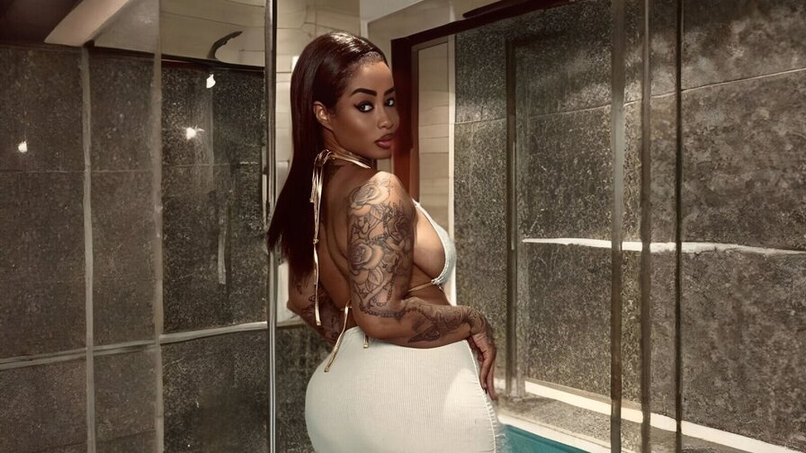 DesareeMariaX