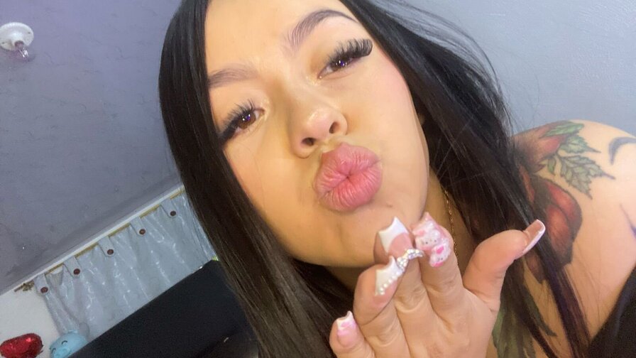 AlixCute