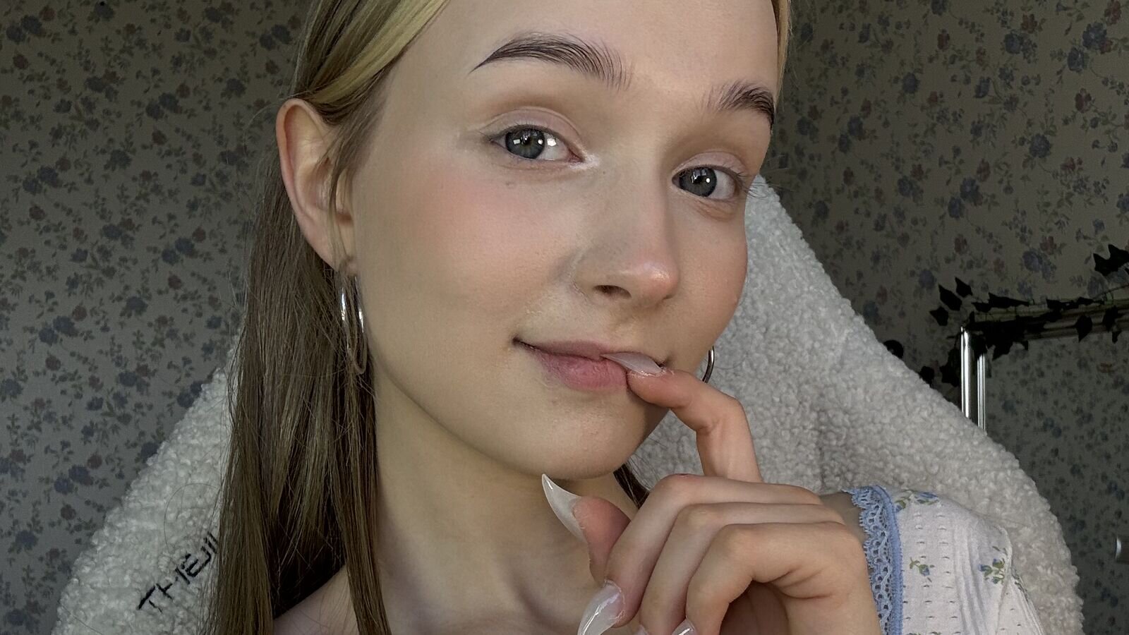 MiaBlythe